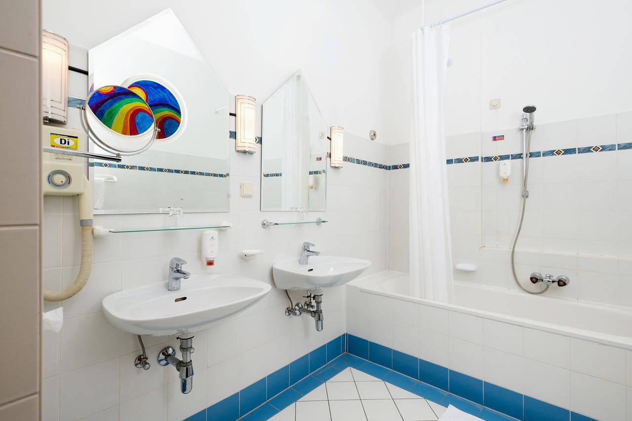 Gesundheitsresort Agathenhof Micheldorf  エクステリア 写真